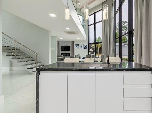 Casa de Condomínio à venda com 4 quartos, 270m² - Foto 20