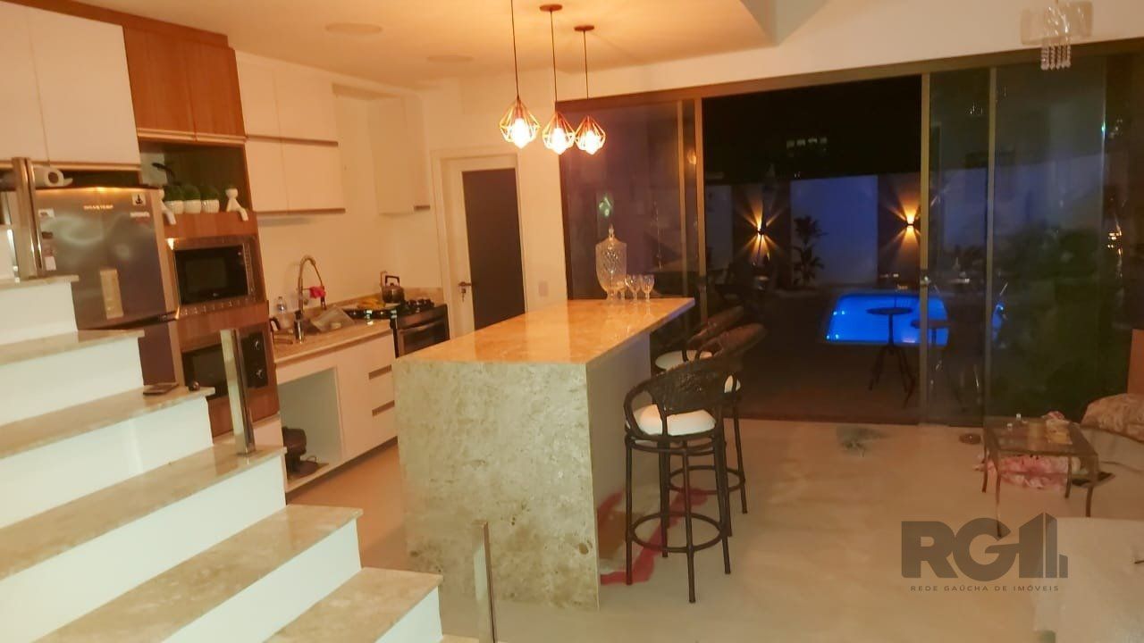 Casa à venda com 3 quartos, 210m² - Foto 15
