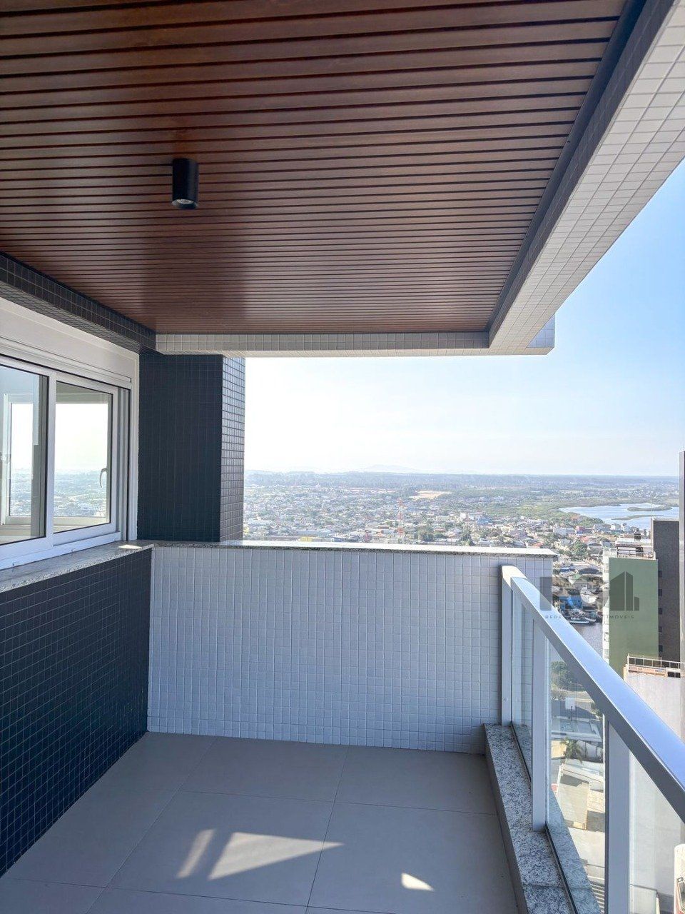 Cobertura à venda com 2 quartos, 93m² - Foto 15