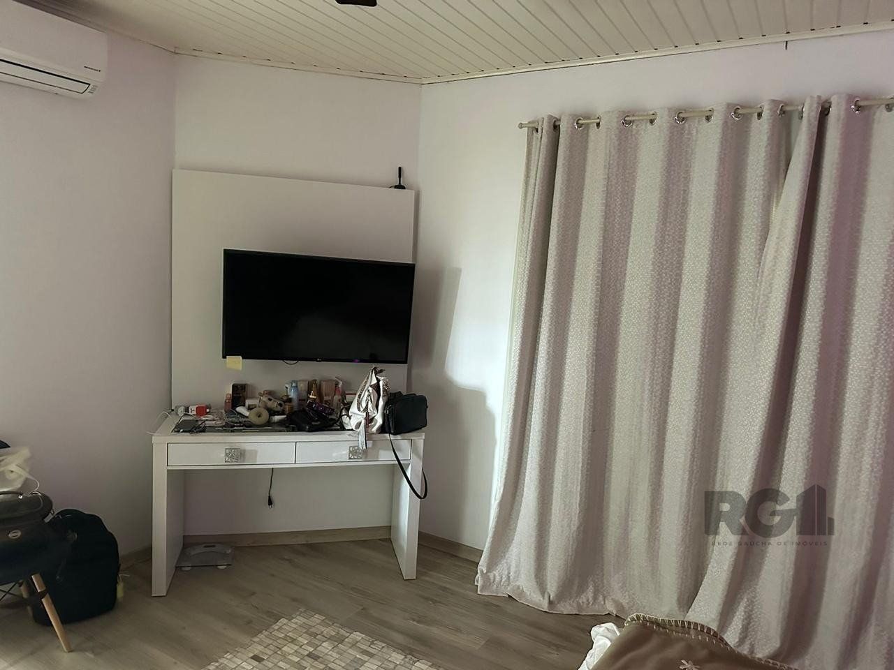 Casa à venda com 3 quartos, 207m² - Foto 11