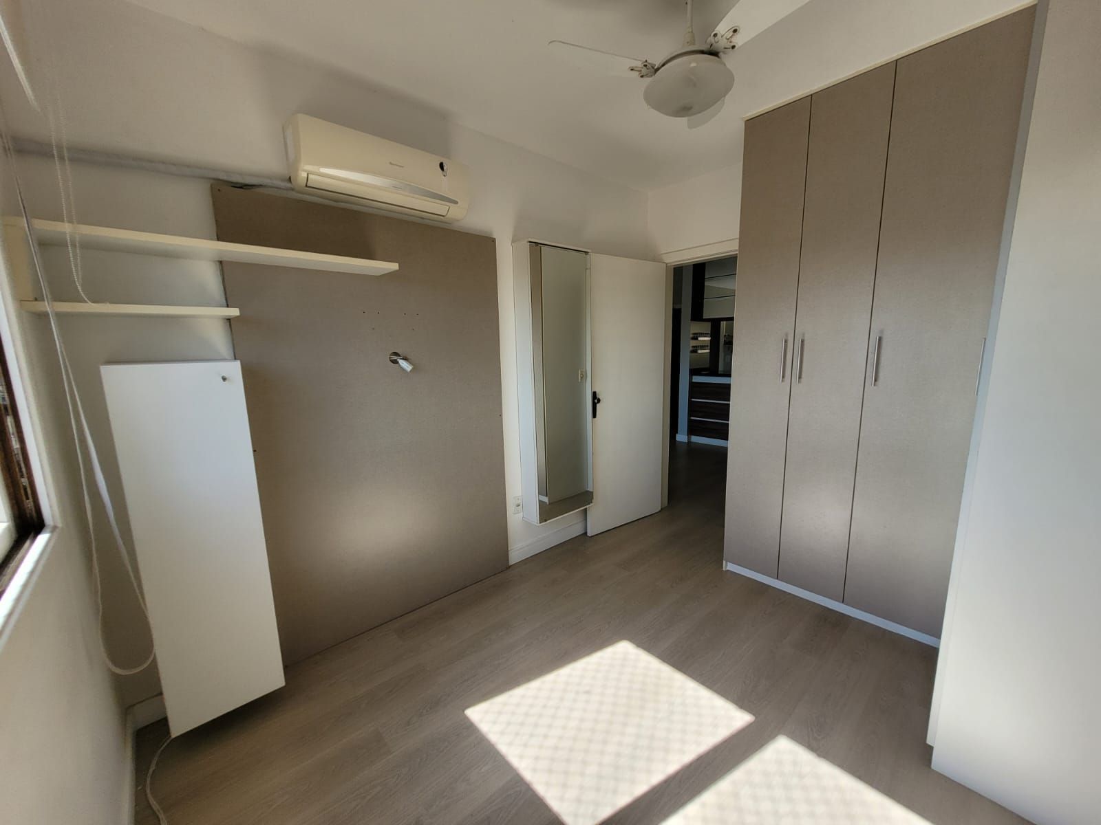 Apartamento à venda com 1 quarto, 47m² - Foto 7