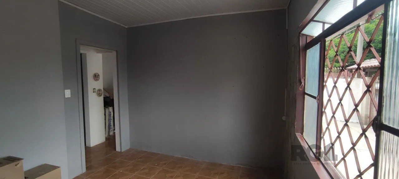 Casa à venda com 2 quartos, 300m² - Foto 11