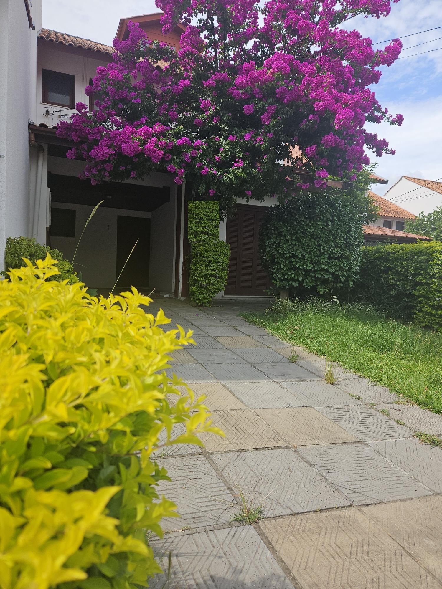 Casa condominio 4D, 4 WC, 3 vagas, Cavalhada, Porto Alegre, RS