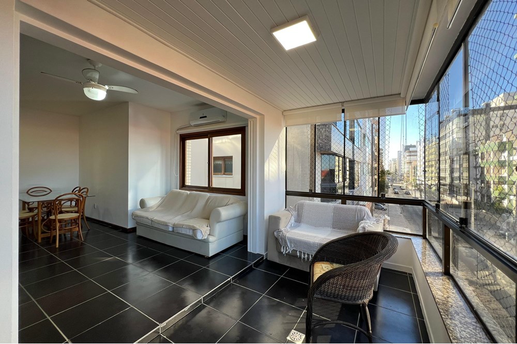 Apartamento à venda com 3 quartos, 93m² - Foto 21