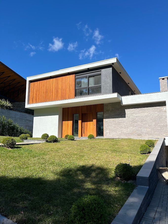 Casa de Condomínio à venda com 5 quartos, 586m² - Foto 1