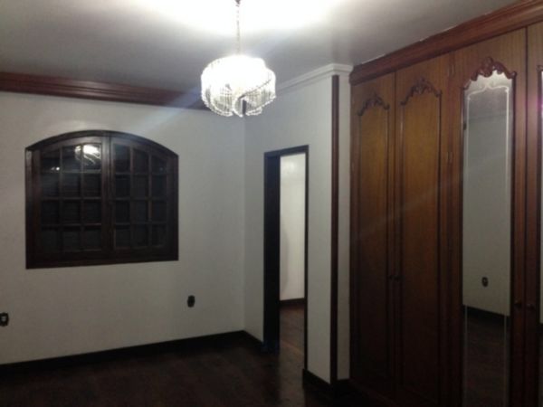 Casa à venda com 4 quartos, 560m² - Foto 24