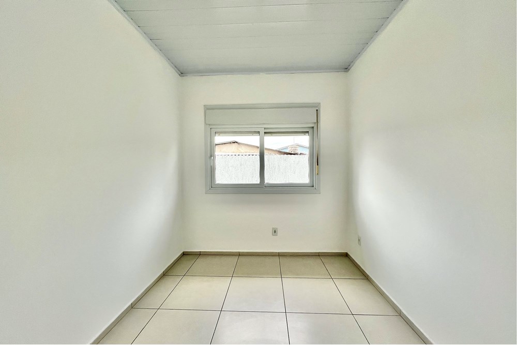 Casa à venda com 2 quartos, 54m² - Foto 9