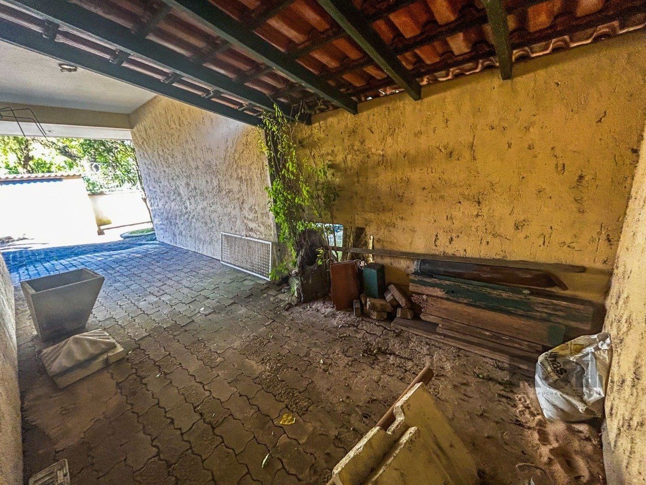 Casa de Condomínio à venda com 3 quartos, 253m² - Foto 36