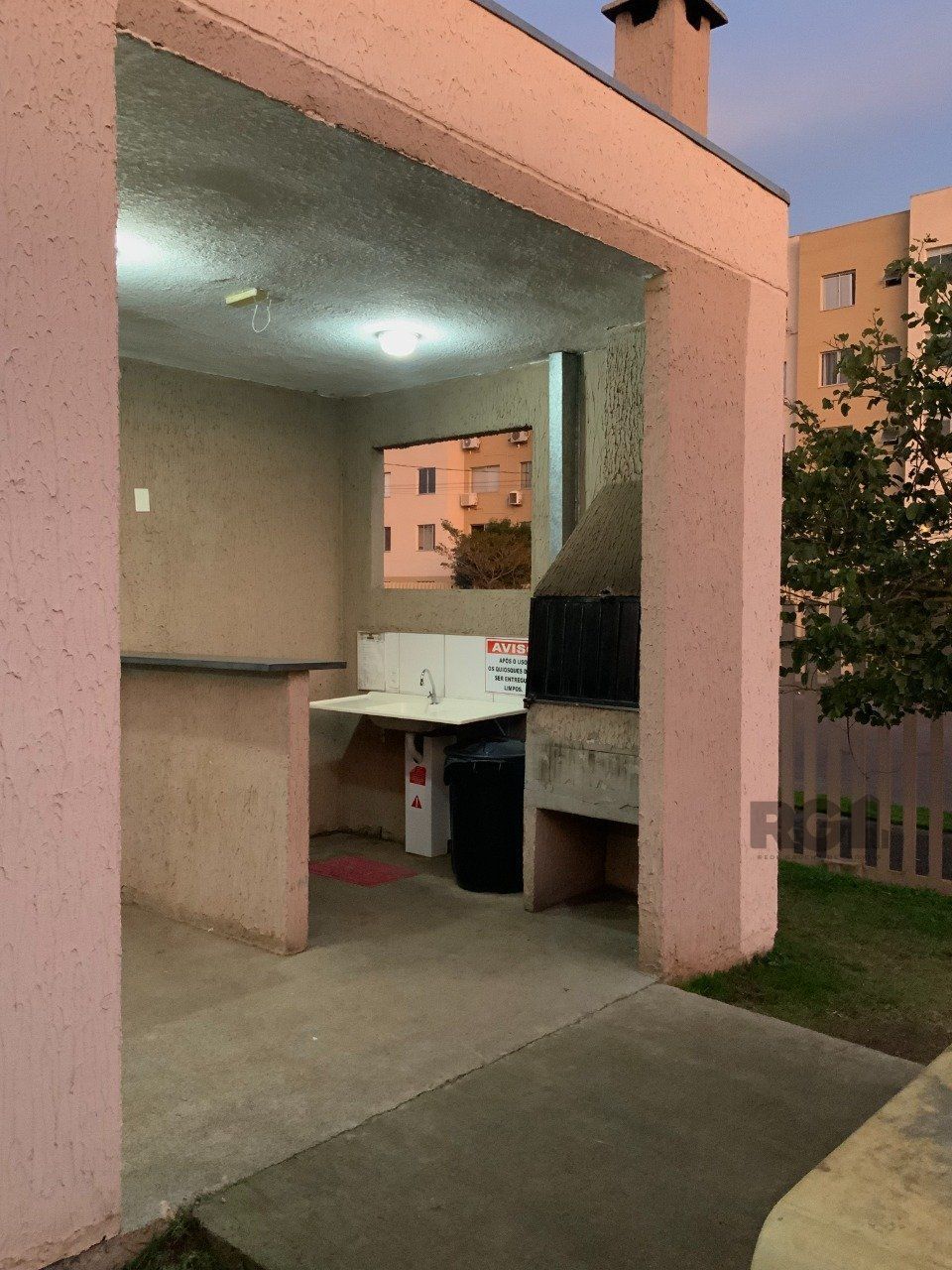 Apartamento à venda com 2 quartos, 41m² - Foto 29