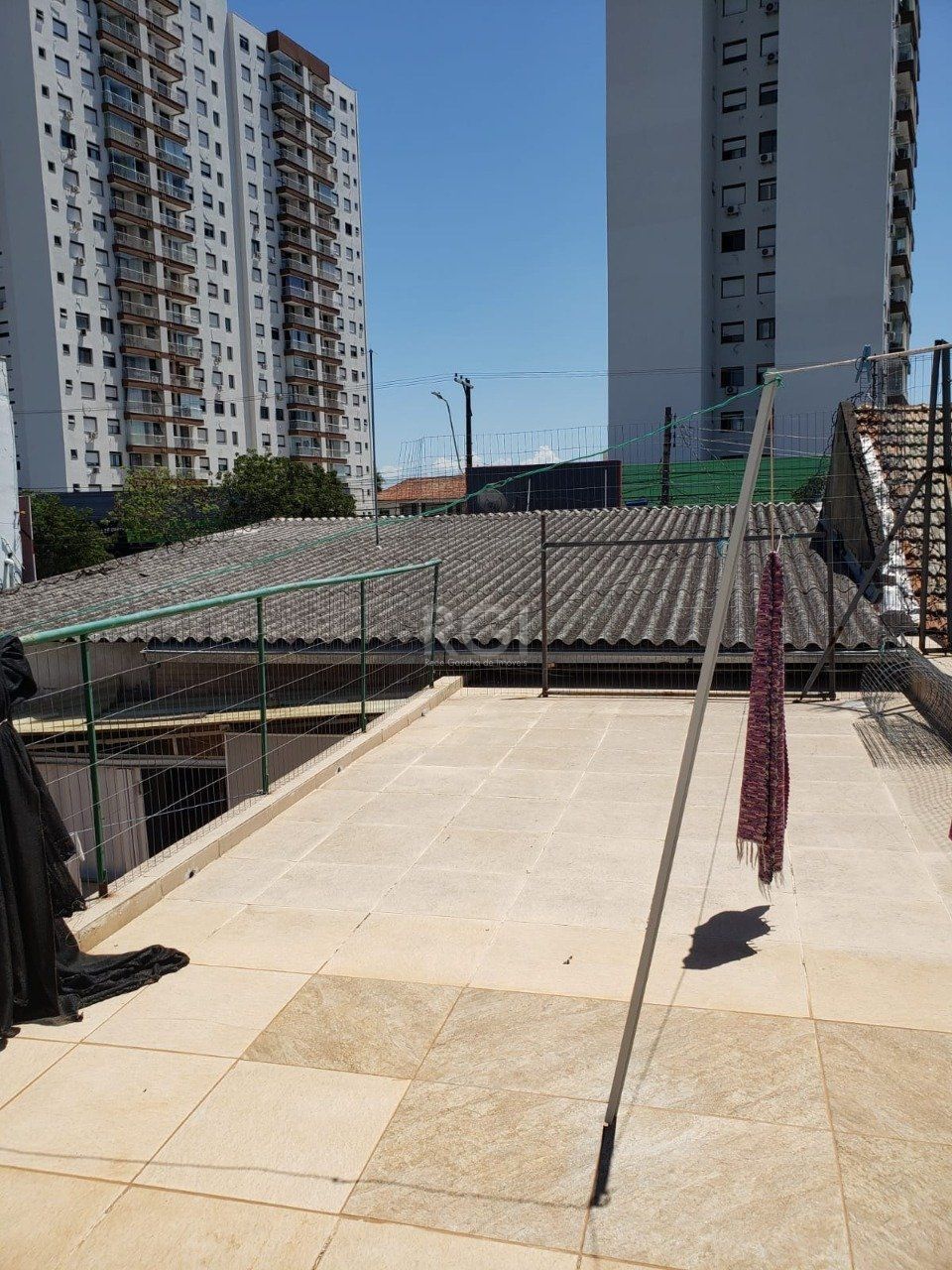 Casa à venda com 3 quartos, 200m² - Foto 40