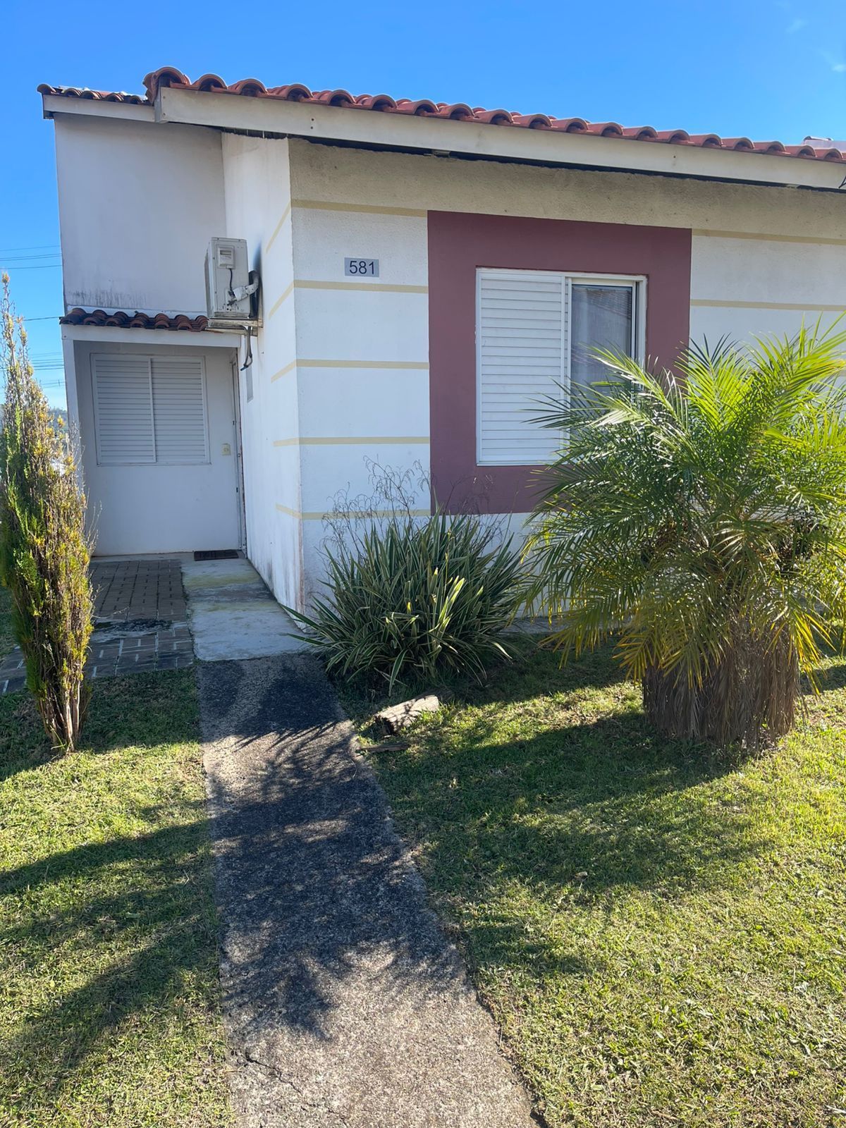 Casa de Condomínio 2 dormitórios no bairro Jardim Algarve