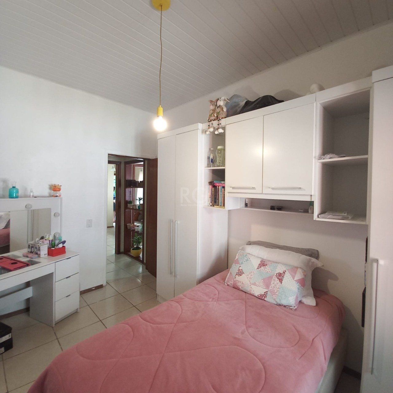 Casa à venda com 4 quartos, 150m² - Foto 15