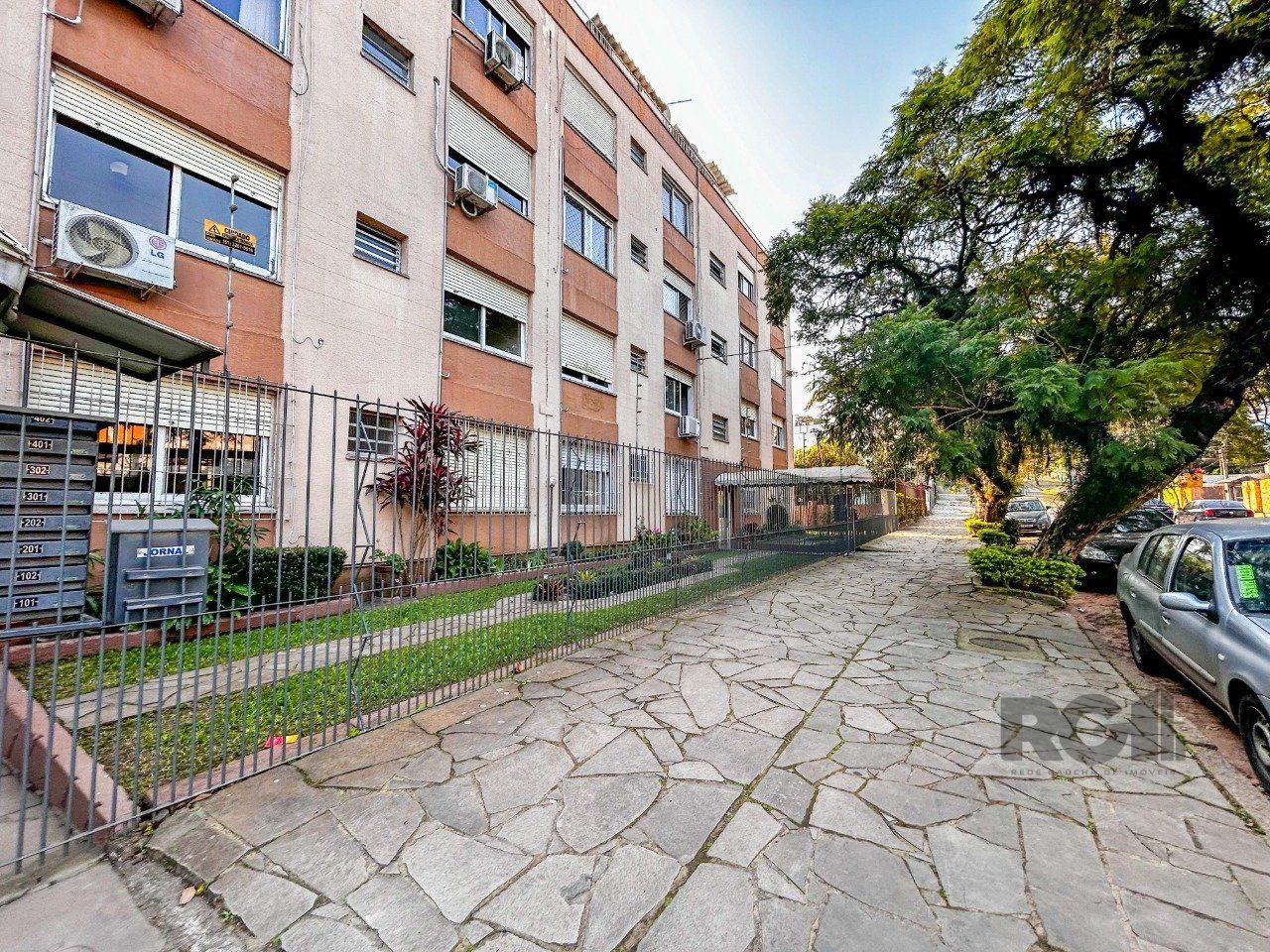 Apartamento à venda com 2 quartos, 67m² - Foto 19