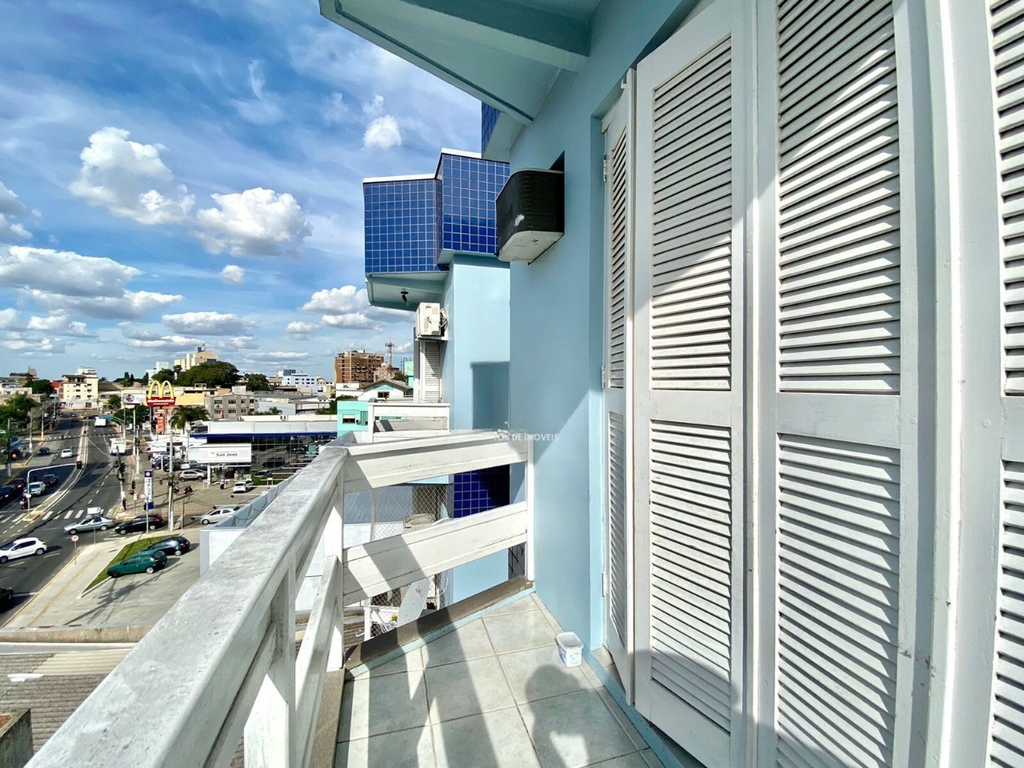 Apartamento à venda com 2 quartos, 67m² - Foto 11