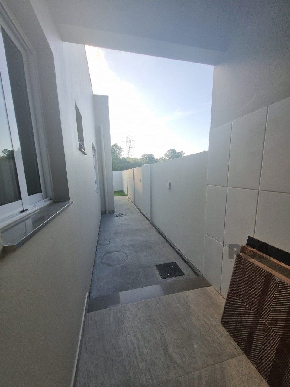 Casa à venda com 3 quartos, 90m² - Foto 24