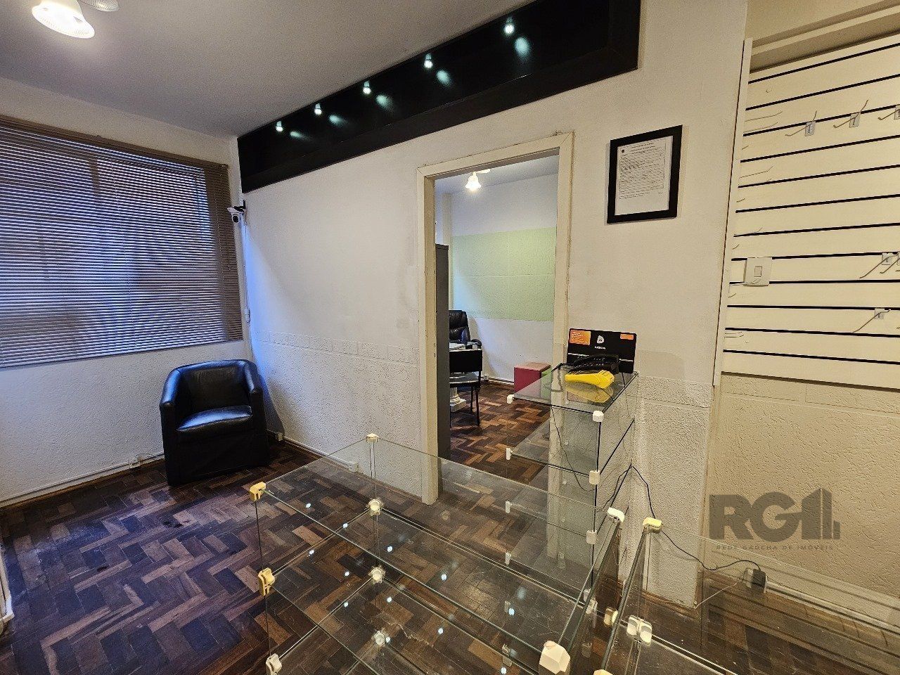 Sala-Conjunto, 30 m² - Foto 1