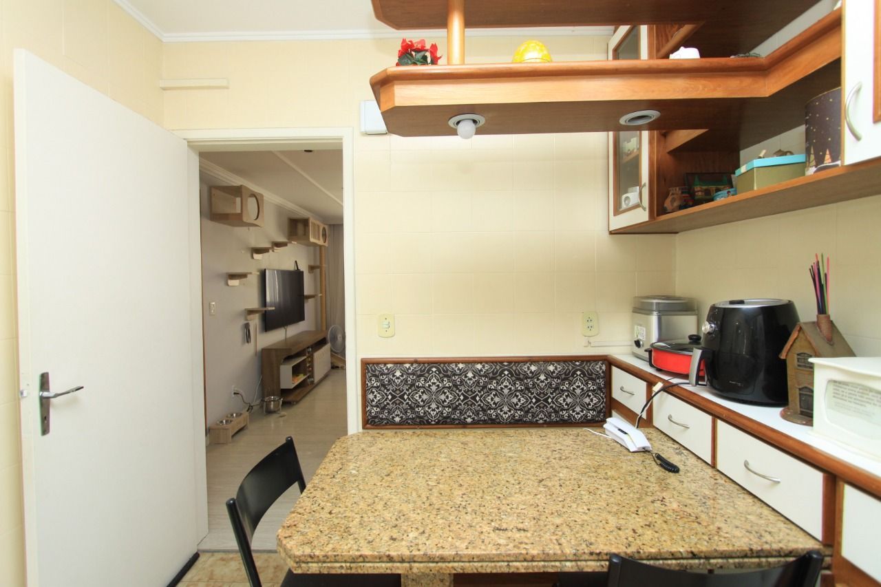 Apartamento à venda com 2 quartos, 76m² - Foto 14