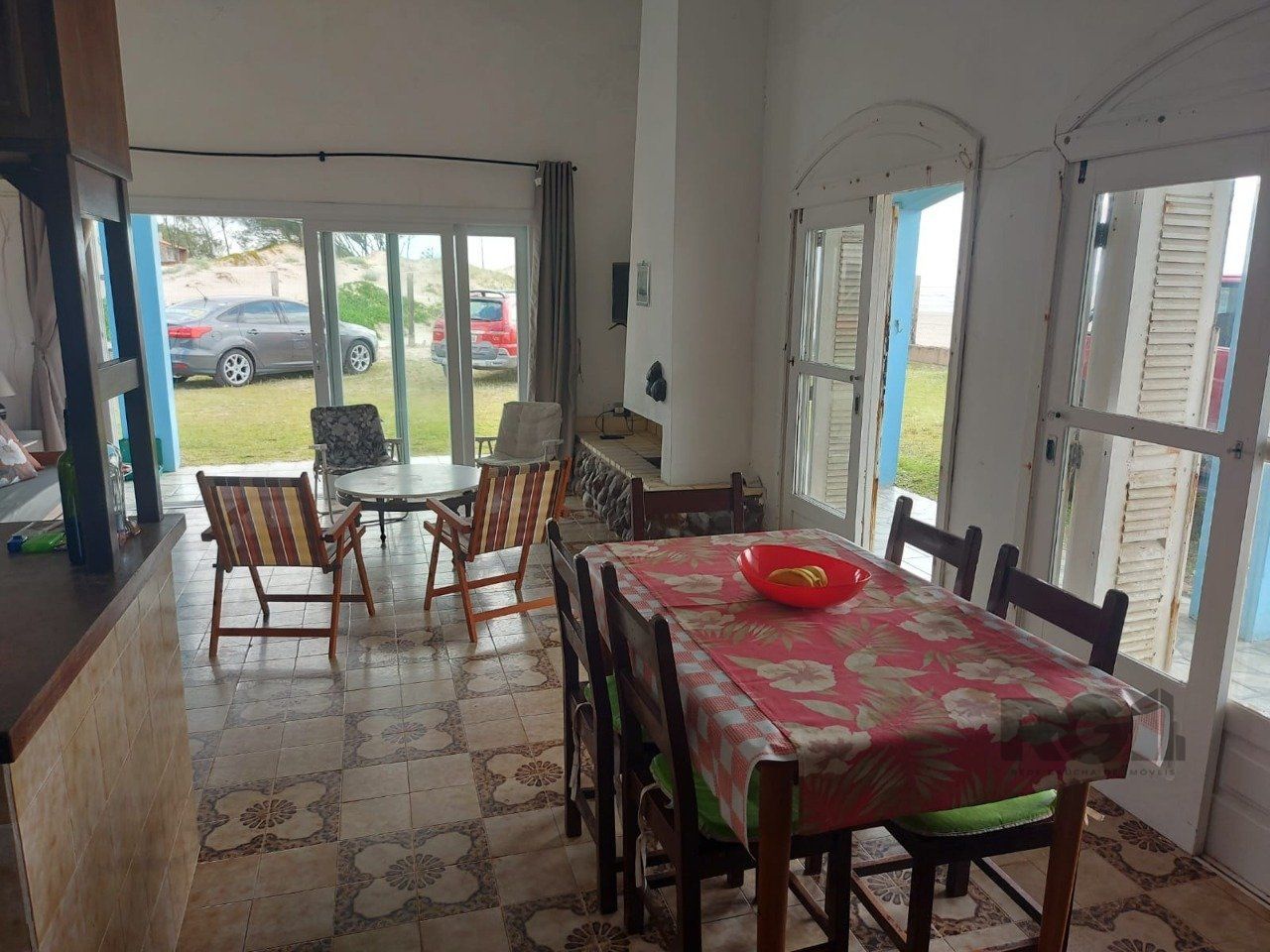 Casa à venda com 5 quartos, 249m² - Foto 3