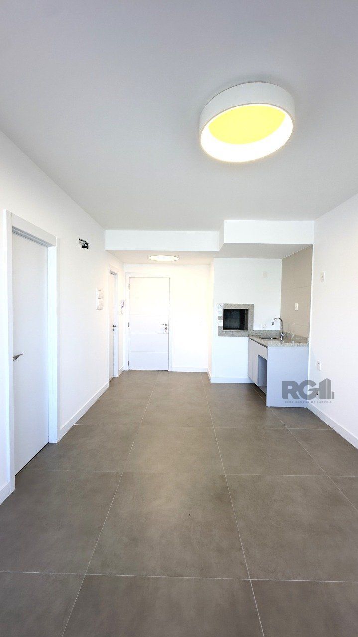 Apartamento à venda com 1 quarto, 43m² - Foto 1