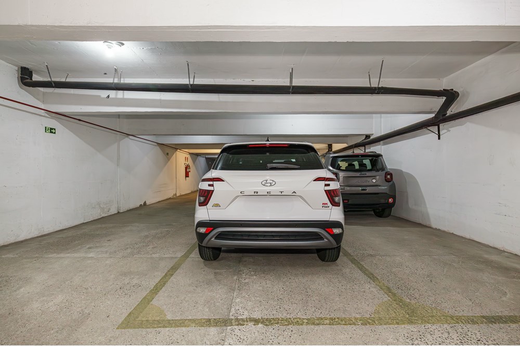 Apartamento à venda com 2 quartos, 77m² - Foto 5