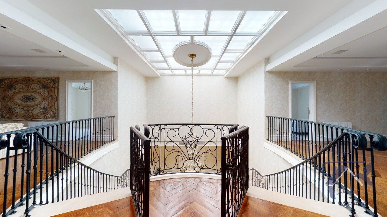 Casa à venda com 7 quartos, 1165m² - Foto 19