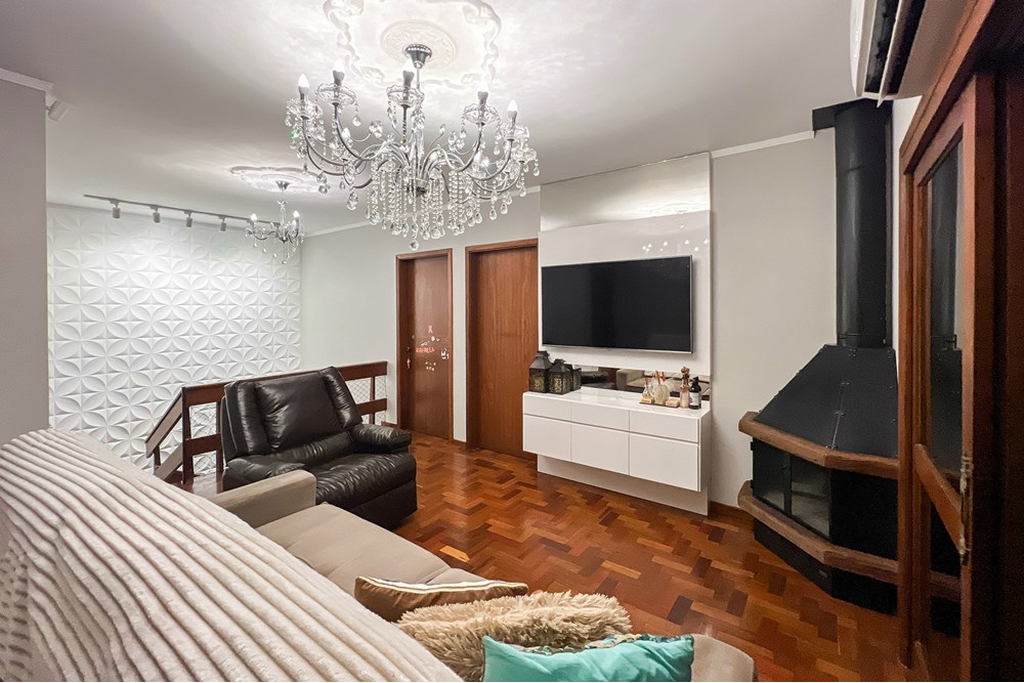 Casa à venda com 4 quartos, 246m² - Foto 32