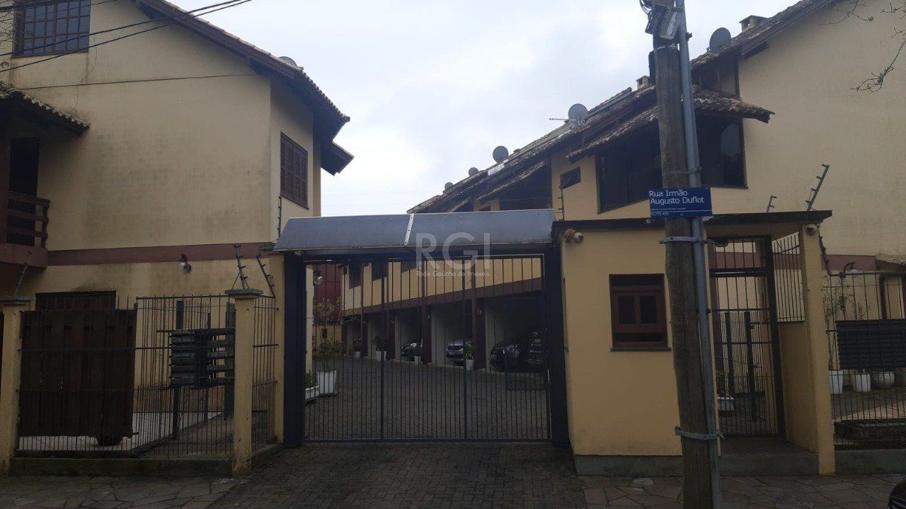 Casa, 3 quartos, 168 m² - Foto 2