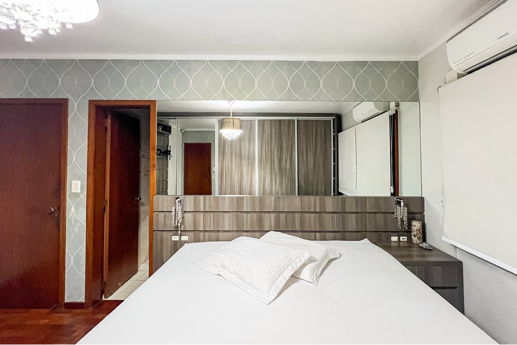 Casa à venda com 4 quartos, 246m² - Foto 5