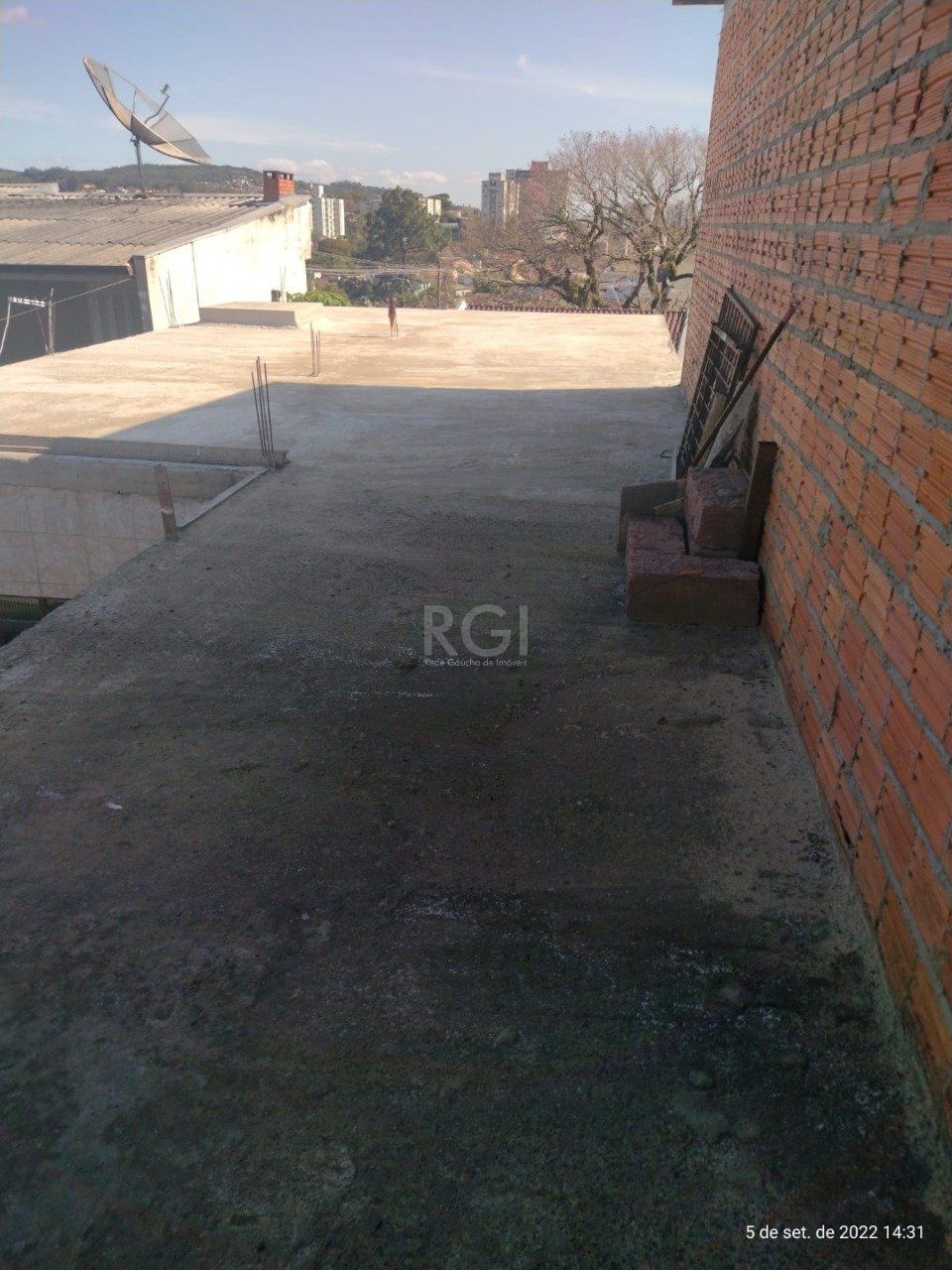 Casa à venda com 2 quartos, 220m² - Foto 9
