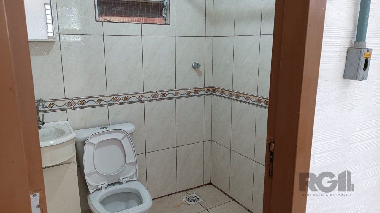 Casa à venda com 2 quartos, 150m² - Foto 9