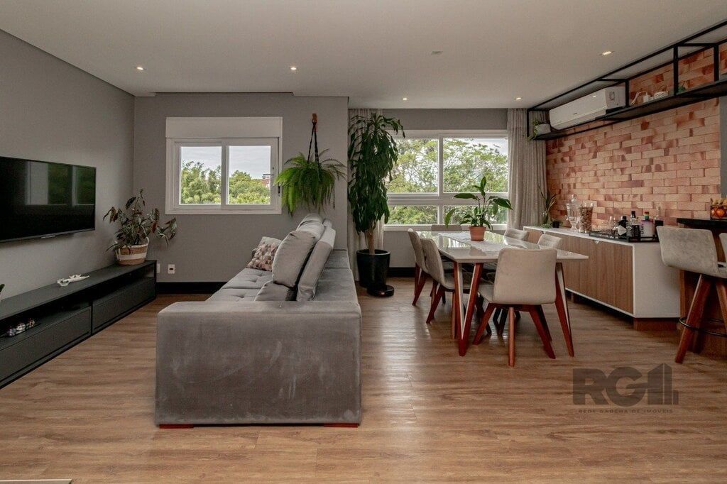 Apartamento à venda com 3 quartos, 76m² - Foto 1