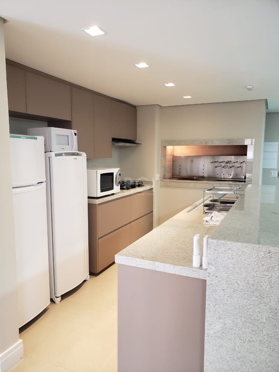 Apartamento à venda com 3 quartos, 145m² - Foto 18