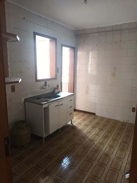 Apartamento à venda com 3 quartos, 95m² - Foto 5