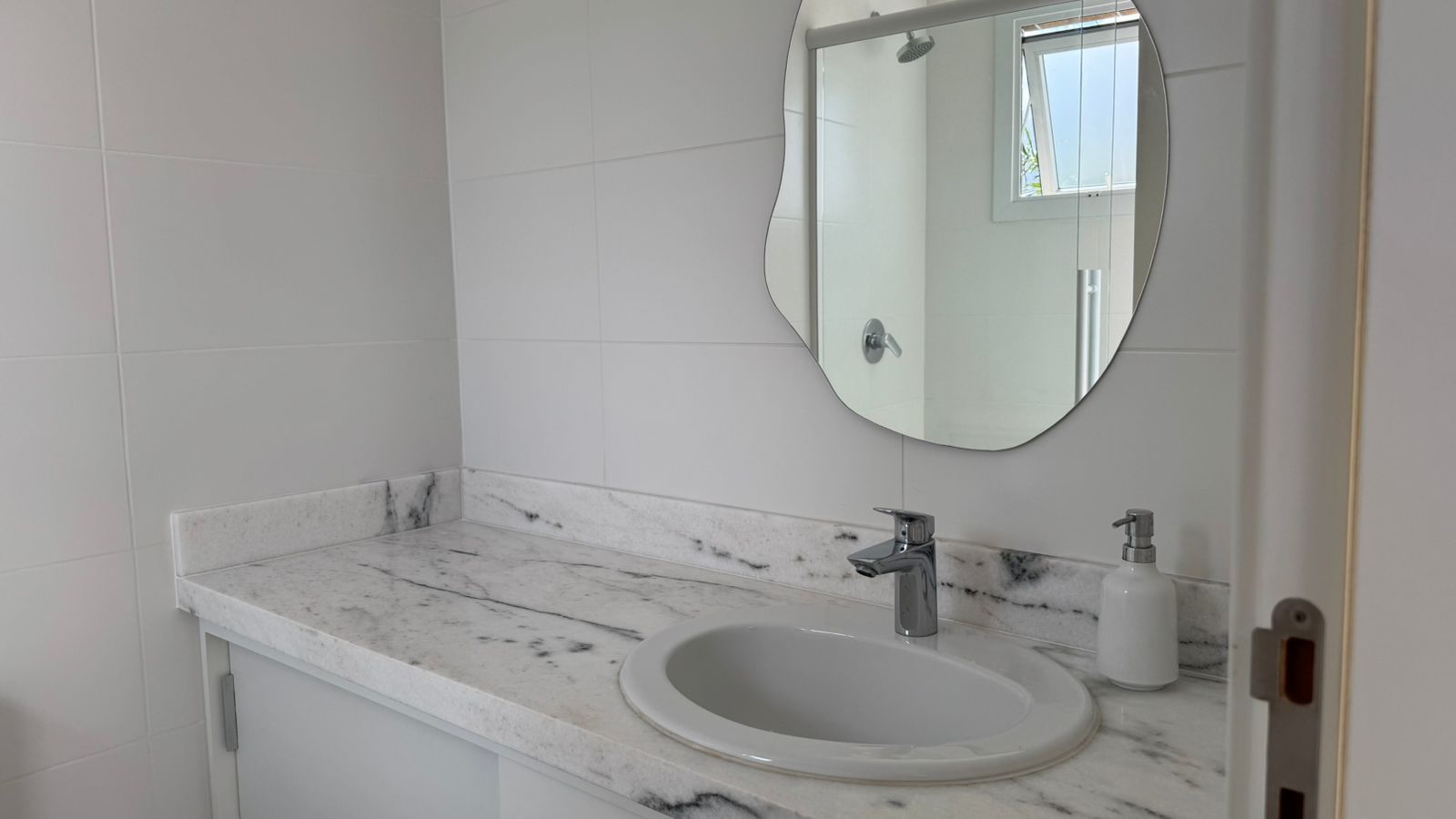 Casa de Condomínio à venda com 3 quartos, 120m² - Foto 18