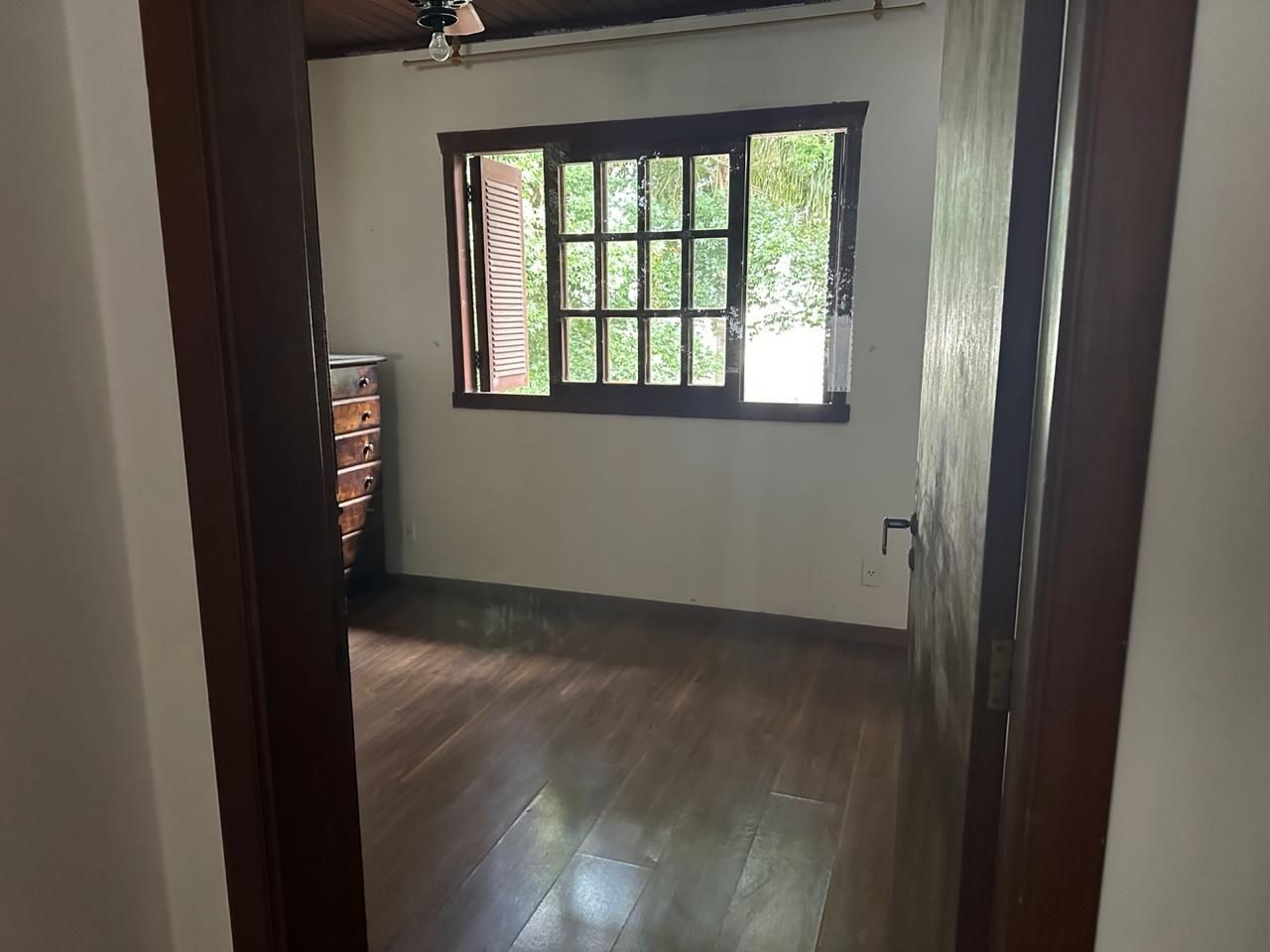 Casa à venda com 3 quartos, 280m² - Foto 23