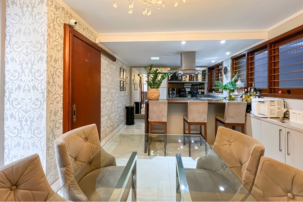 Casa à venda com 4 quartos, 246m² - Foto 75