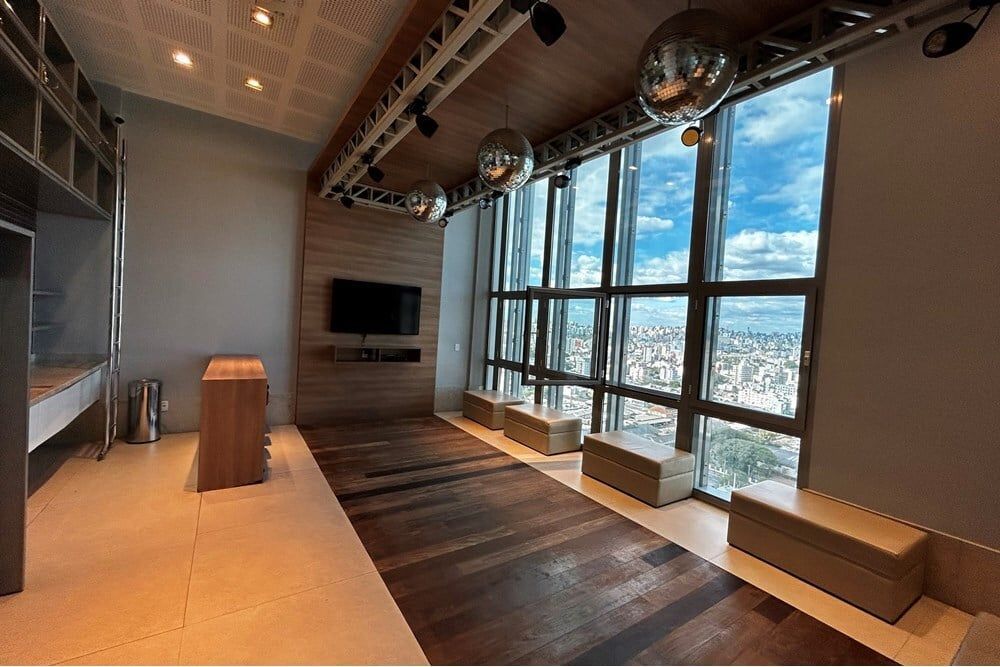 Apartamento à venda com 1 quarto, 73m² - Foto 21