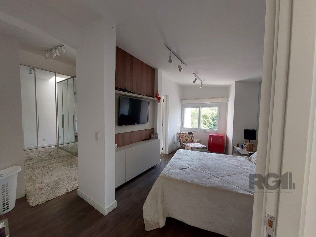 Casa de Condomínio à venda com 3 quartos, 296m² - Foto 18