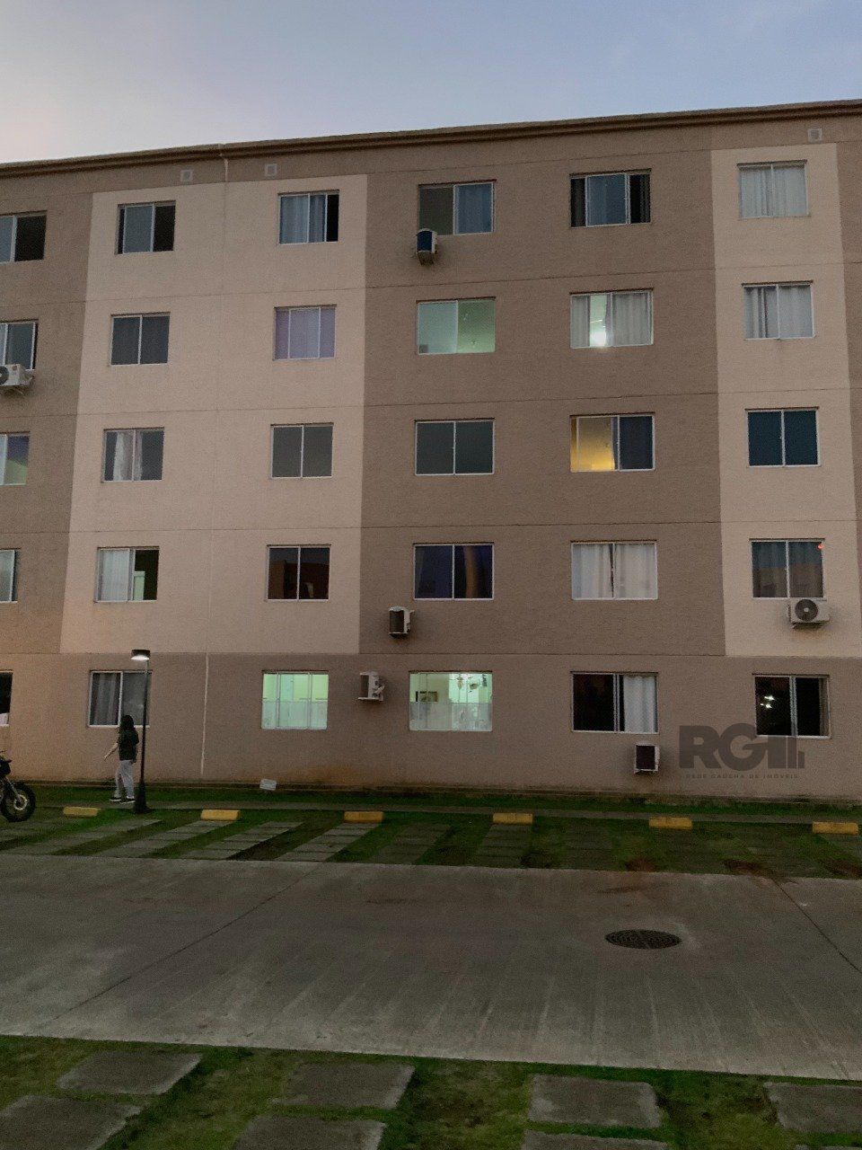 Apartamento à venda com 2 quartos, 41m² - Foto 23