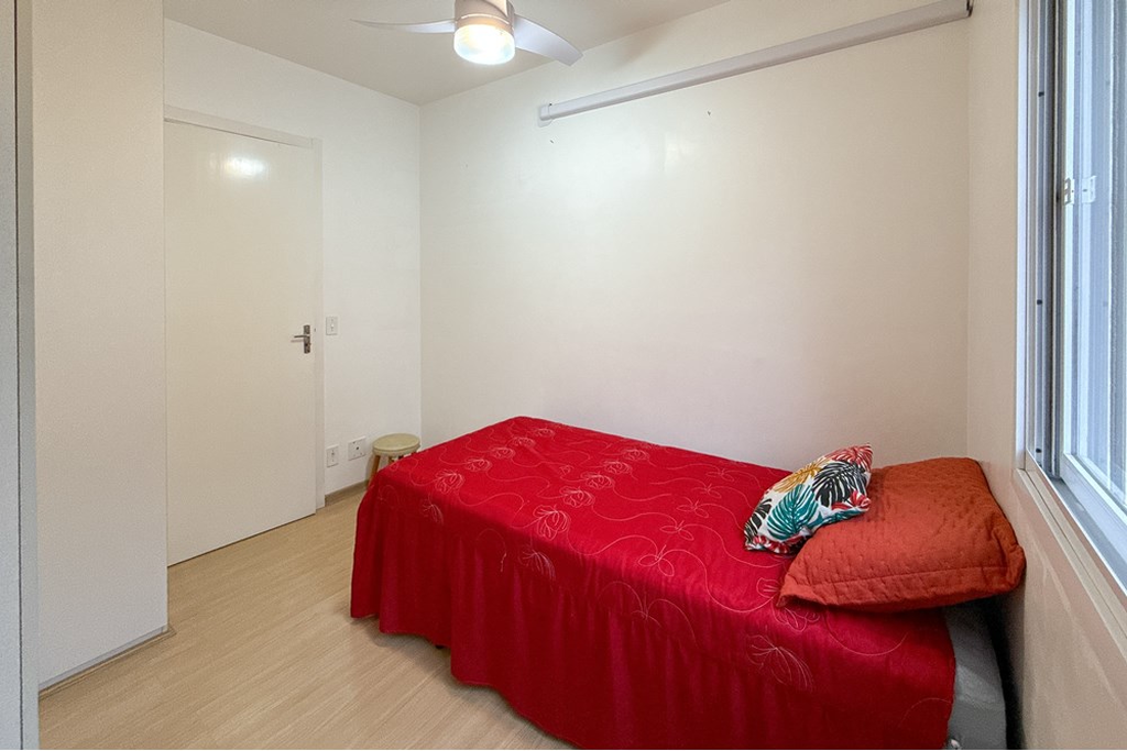 Apartamento à venda com 2 quartos, 52m² - Foto 2