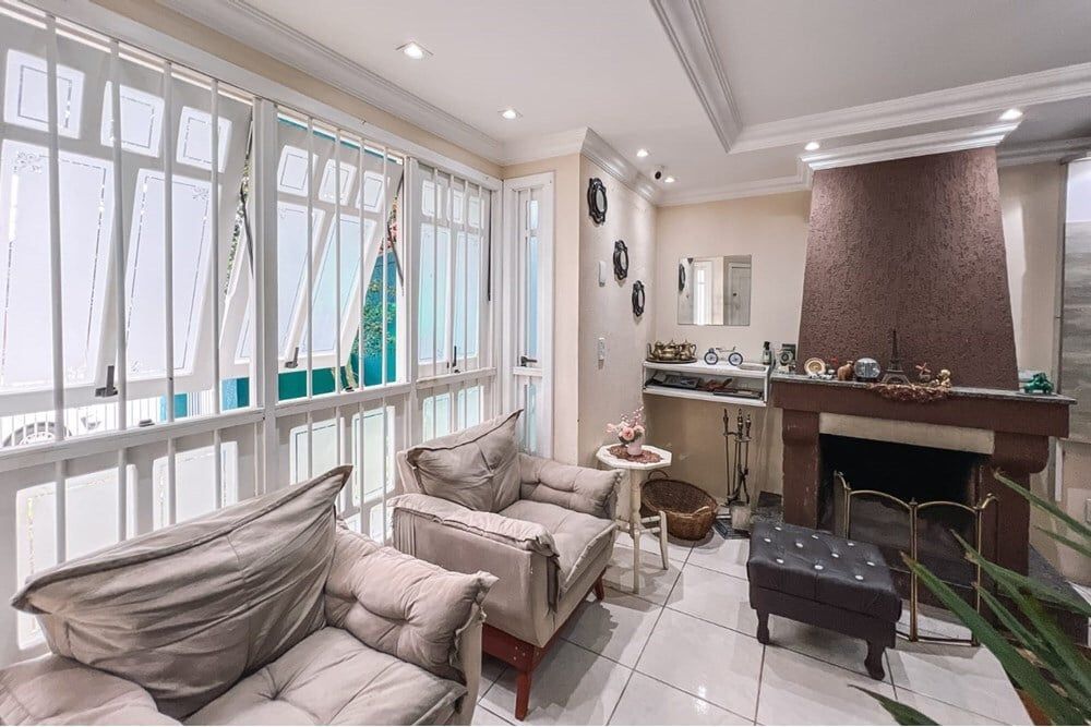 Casa à venda com 4 quartos, 300m² - Foto 18