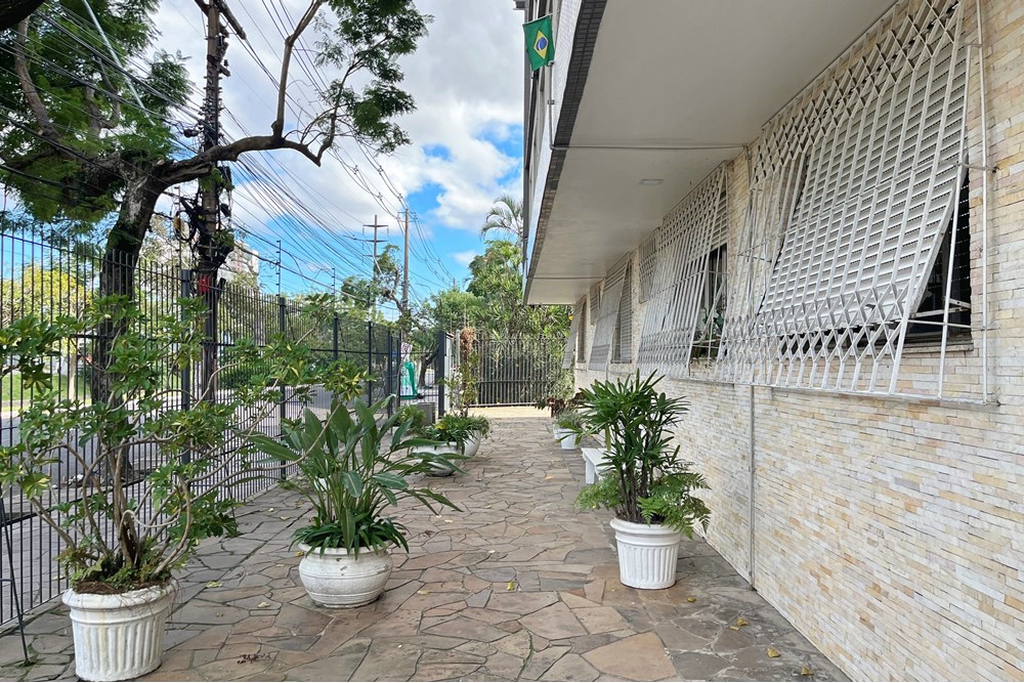 Apartamento à venda com 2 quartos, 62m² - Foto 7