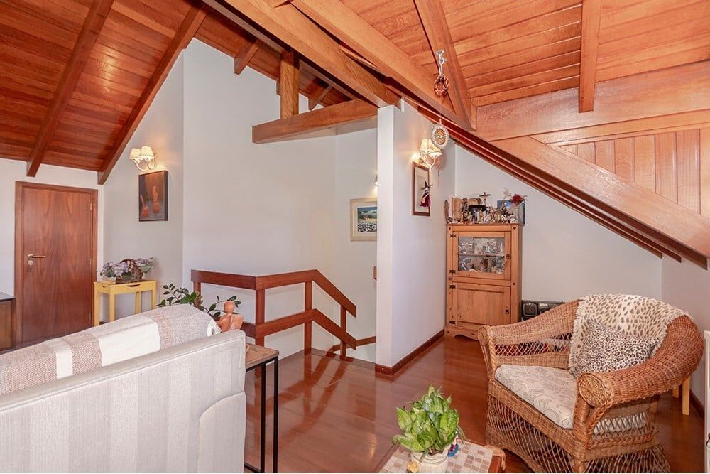 Casa de Condomínio à venda com 3 quartos, 230m² - Foto 9