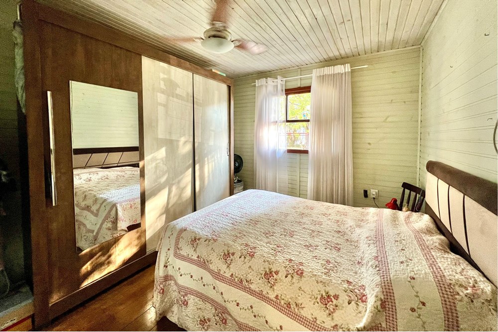 Casa à venda com 3 quartos, 240m² - Foto 13