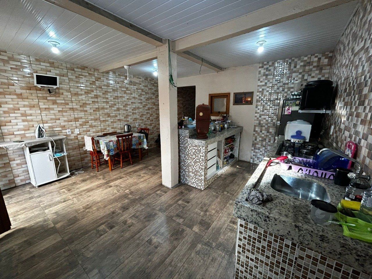 Casa à venda com 5 quartos, 135m² - Foto 35