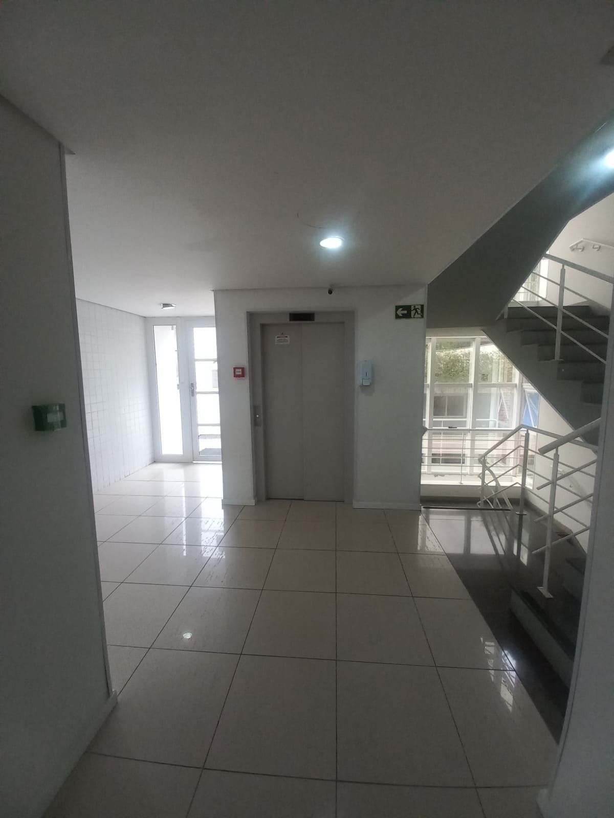 Apartamento à venda com 2 quartos, 166m² - Foto 18
