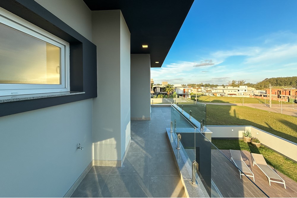Casa de Condomínio à venda com 4 quartos, 303m² - Foto 6