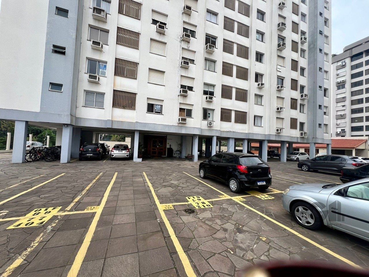 Apartamento à venda com 2 quartos, 54m² - Foto 32
