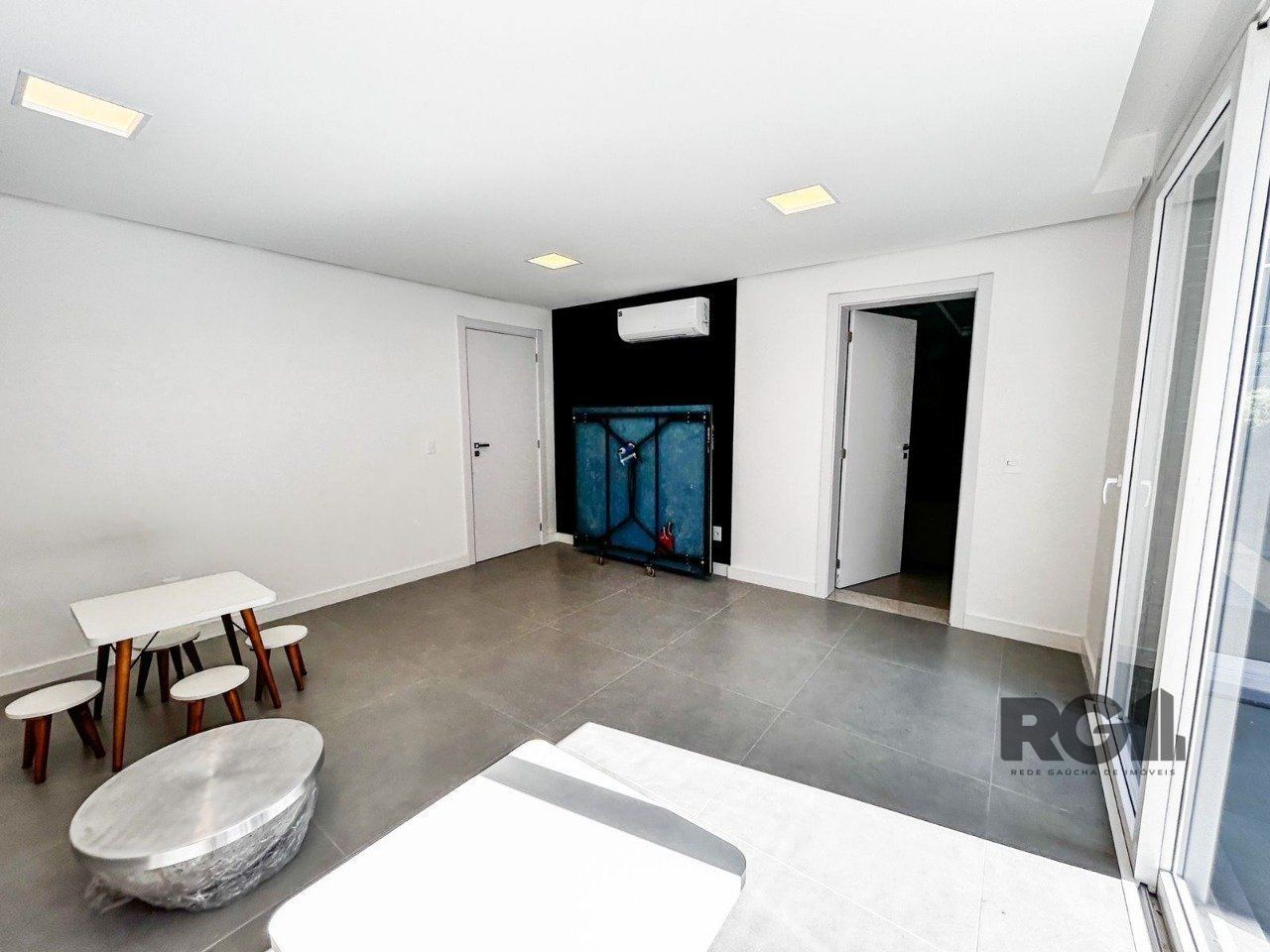 Apartamento à venda com 3 quartos, 143m² - Foto 12