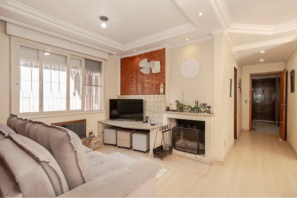 Casa à venda com 4 quartos, 381m² - Foto 1